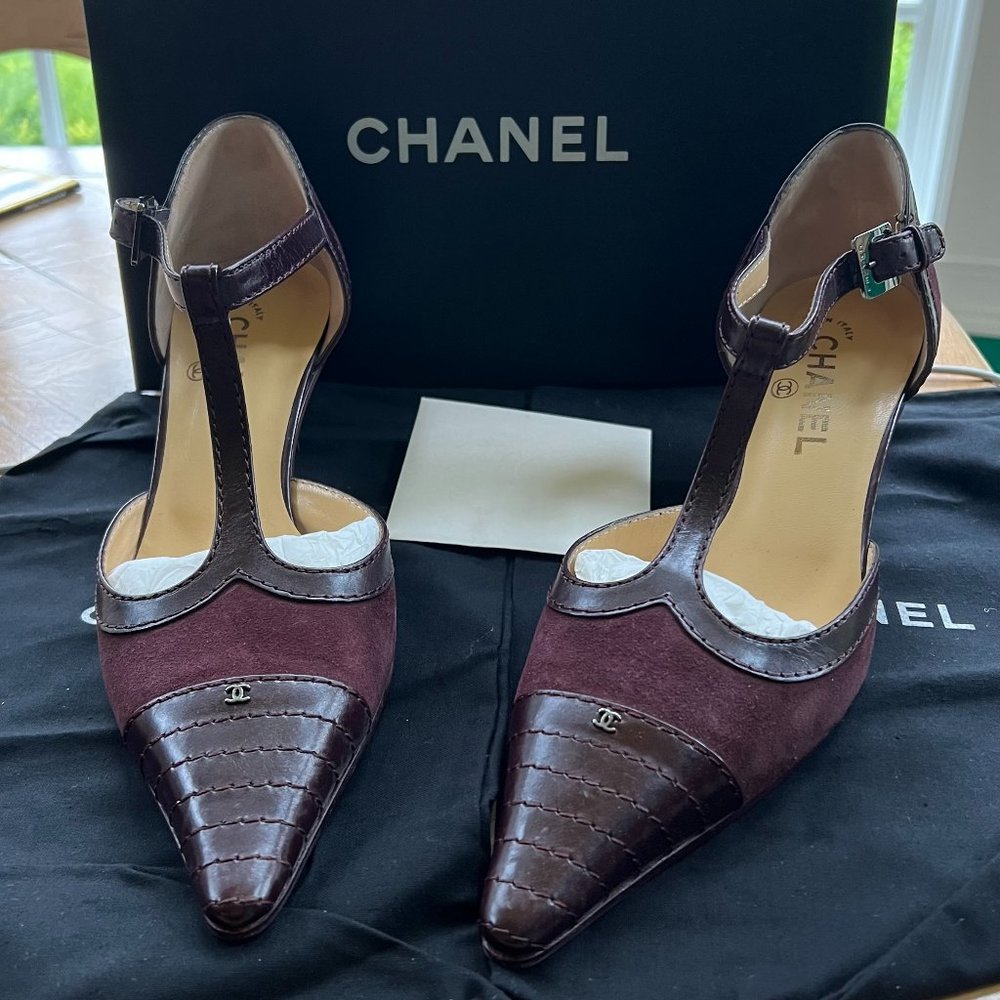 Vintage CHANEL T-Strap Slingback Heels